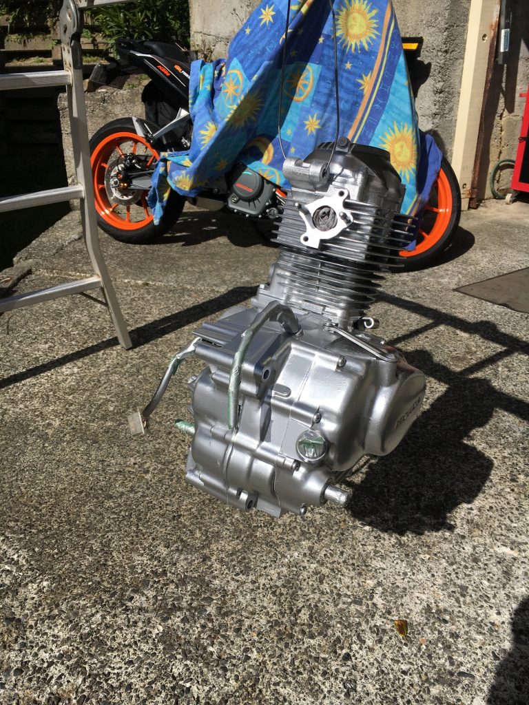 CG125 engine painting